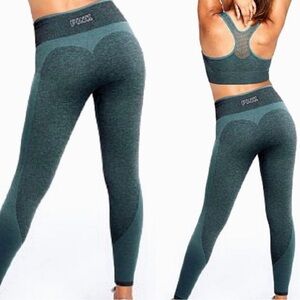 Victoria’s Secret Green Leggings